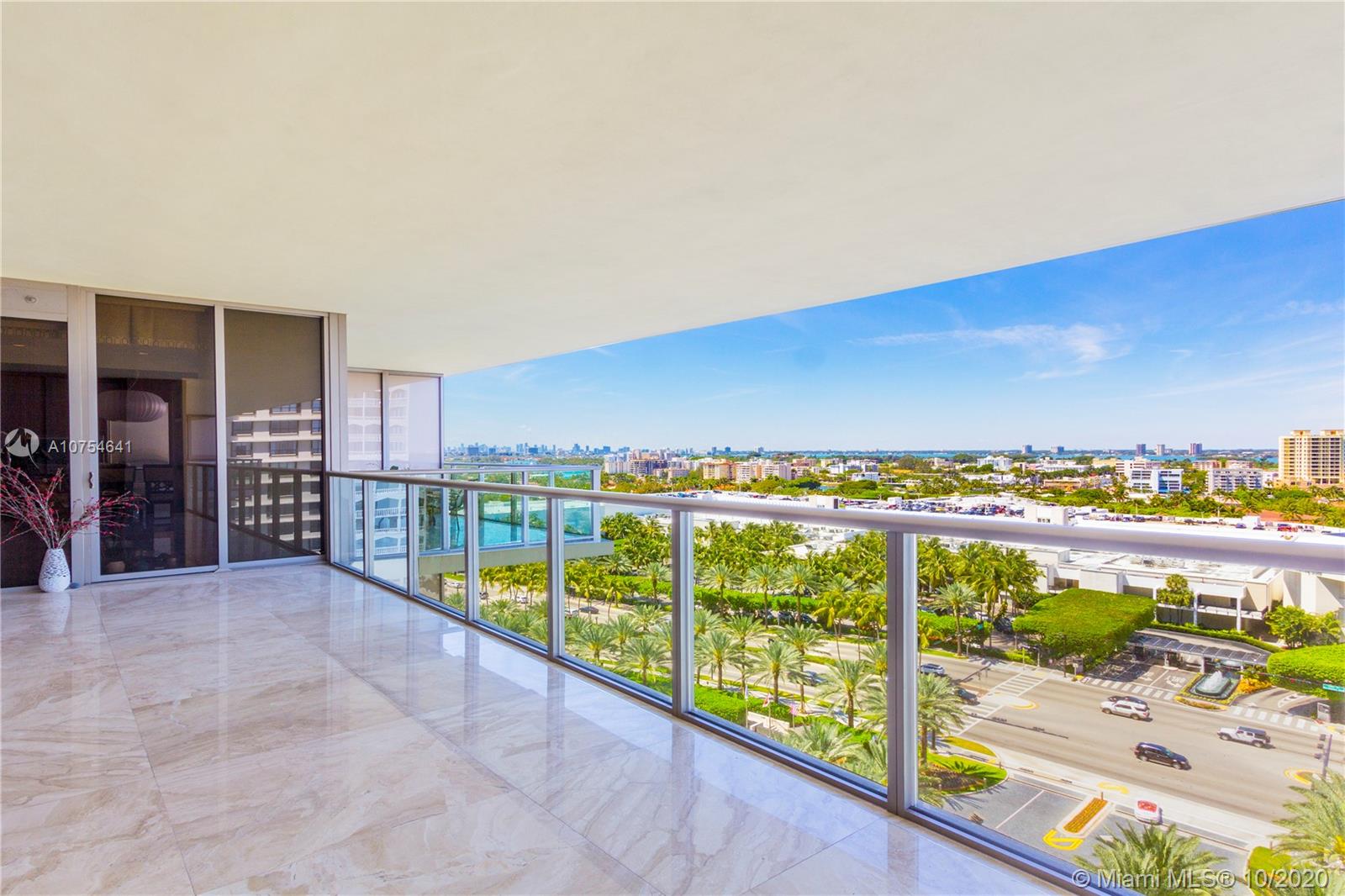 ST. REGIS - Residential