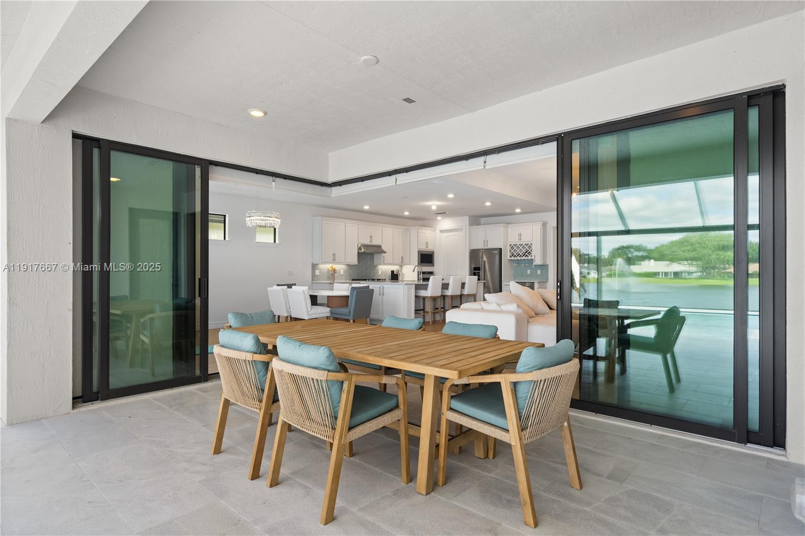 OAK TREE PROPERTY REDEVEL - Residential