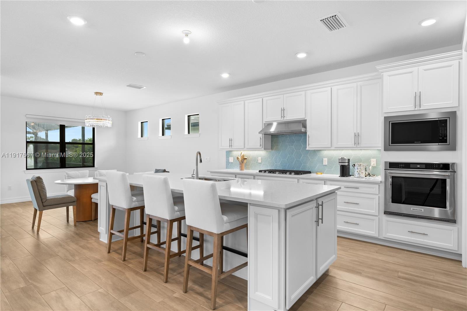 OAK TREE PROPERTY REDEVEL - Residential