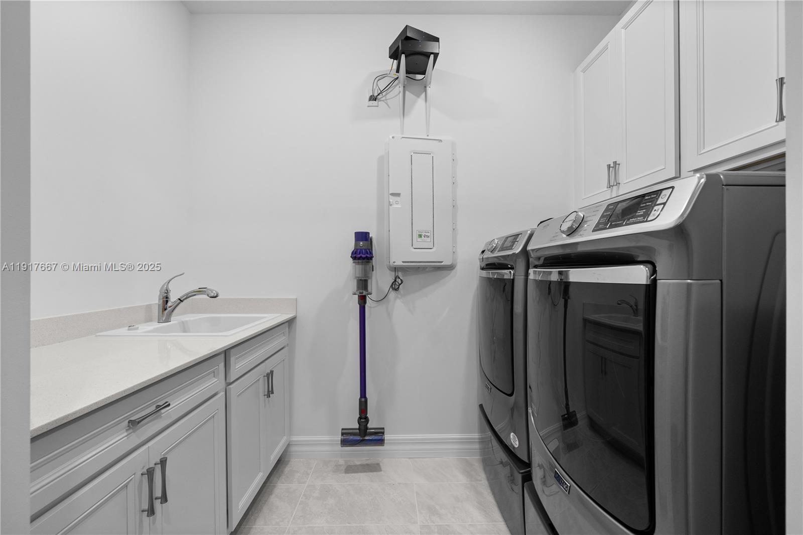 OAK TREE PROPERTY REDEVEL - Residential