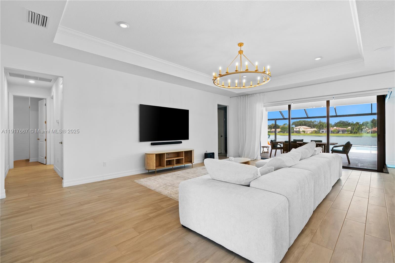 OAK TREE PROPERTY REDEVEL - Residential