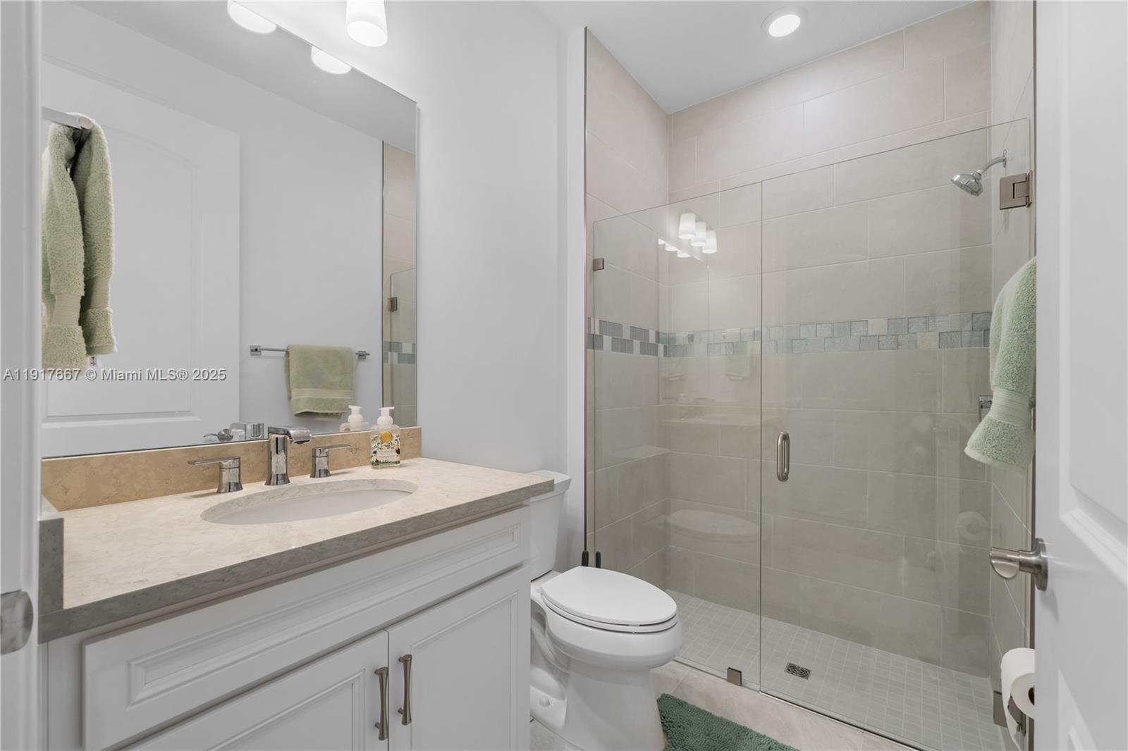 OAK TREE PROPERTY REDEVEL - Residential