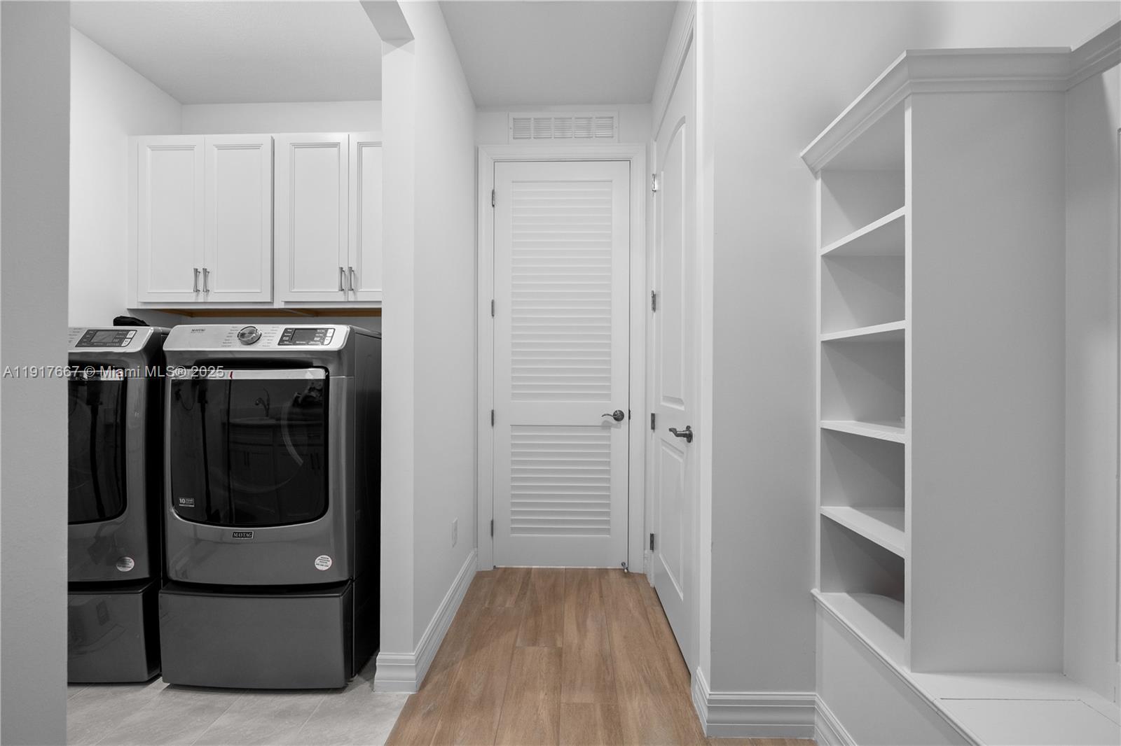 OAK TREE PROPERTY REDEVEL - Residential