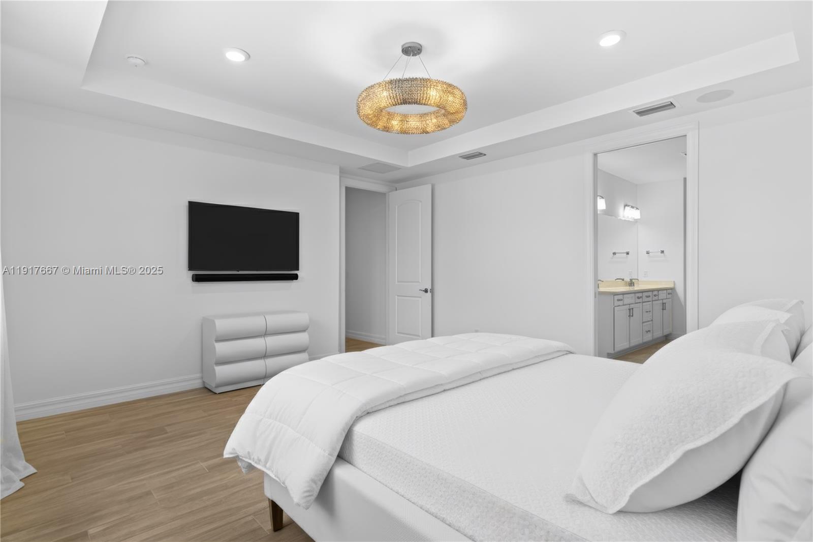 OAK TREE PROPERTY REDEVEL - Residential