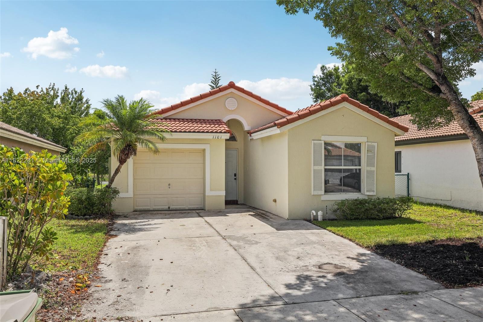 Property for Sale at 1101 Se 20th Rd, Homestead, Miami-Dade County, Florida - Bedrooms: 3 
Bathrooms: 2  - $385,000
