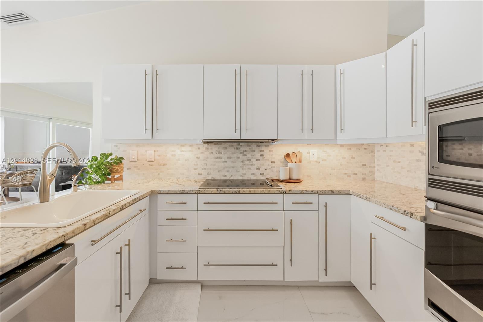 STONEBRIDGE PHASE 1 - Residential
