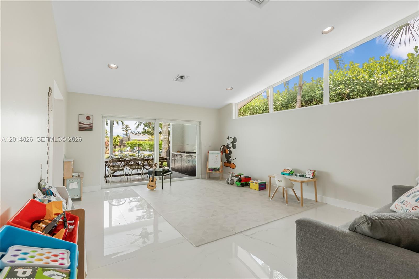 STONEBRIDGE PHASE 1 - Residential