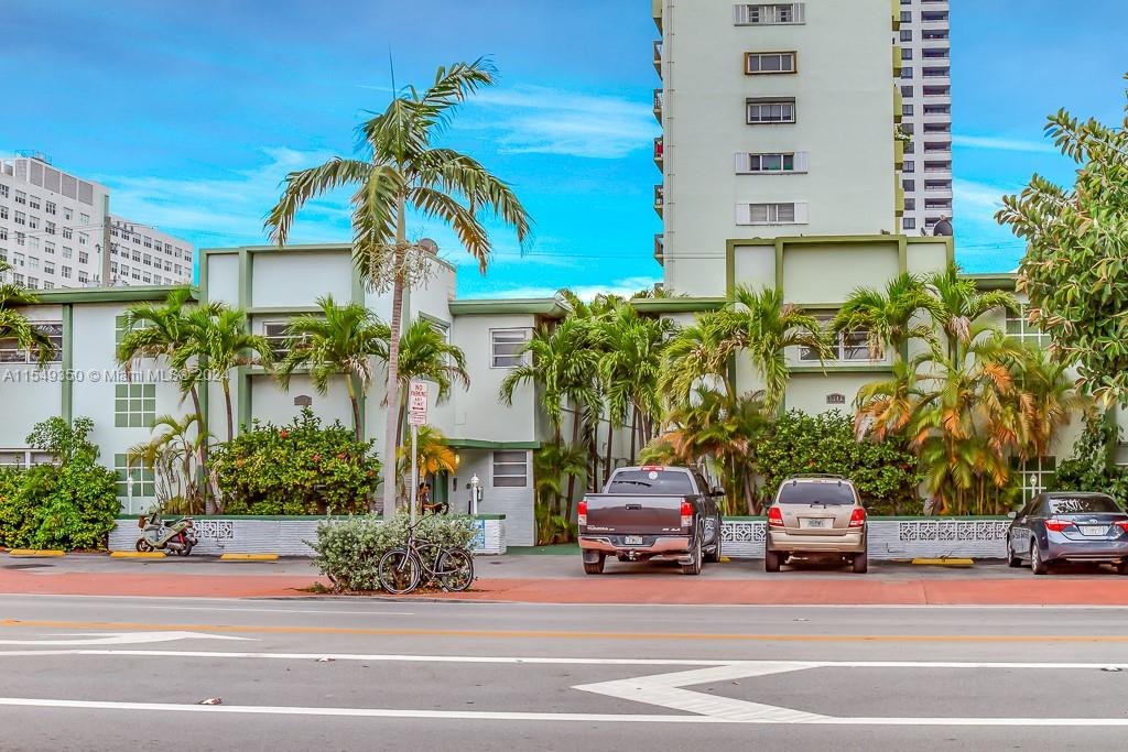 THIRD COMM SUB - Residential Lease