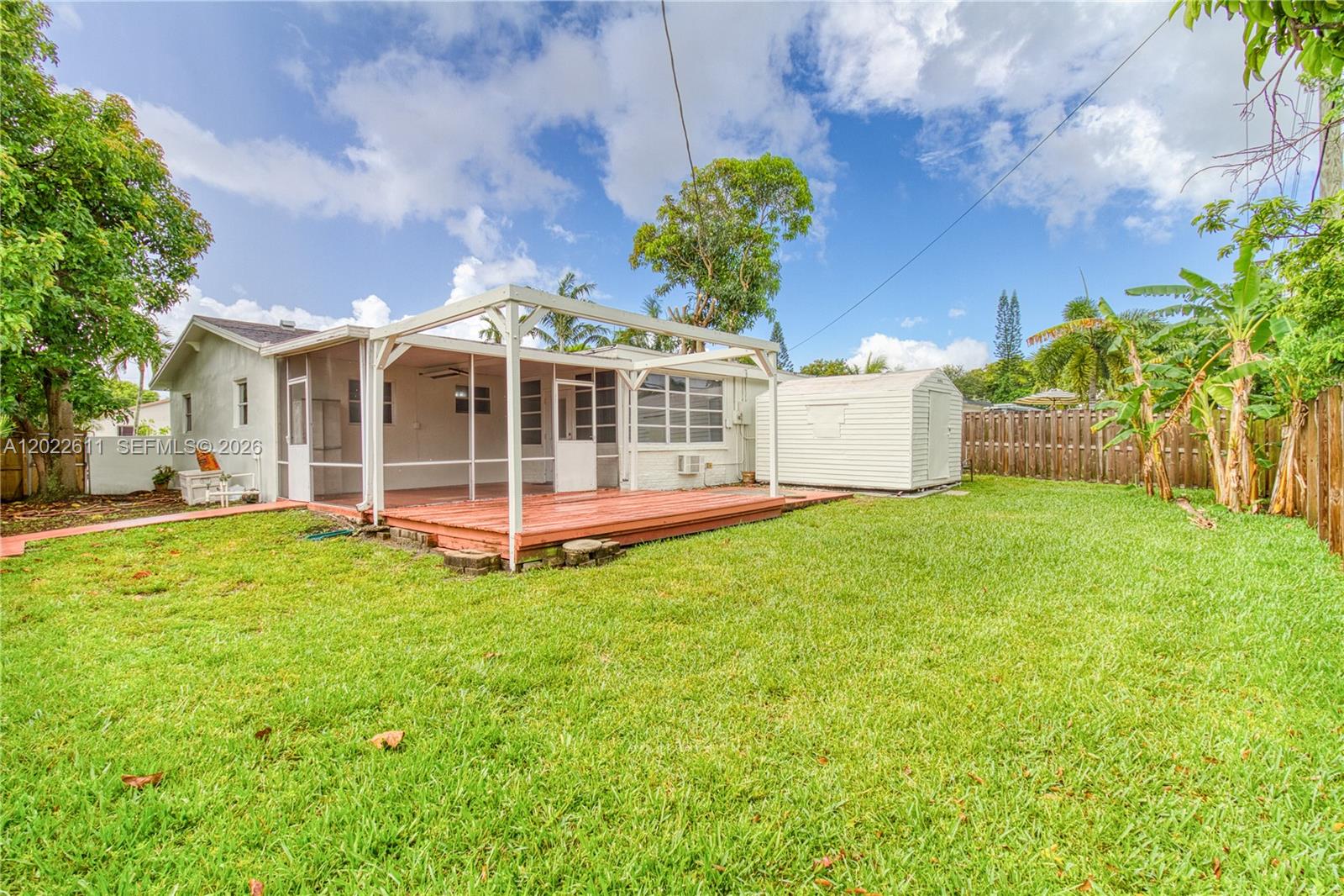 DRIFTWOOD ESTATES NO 1 - Residential