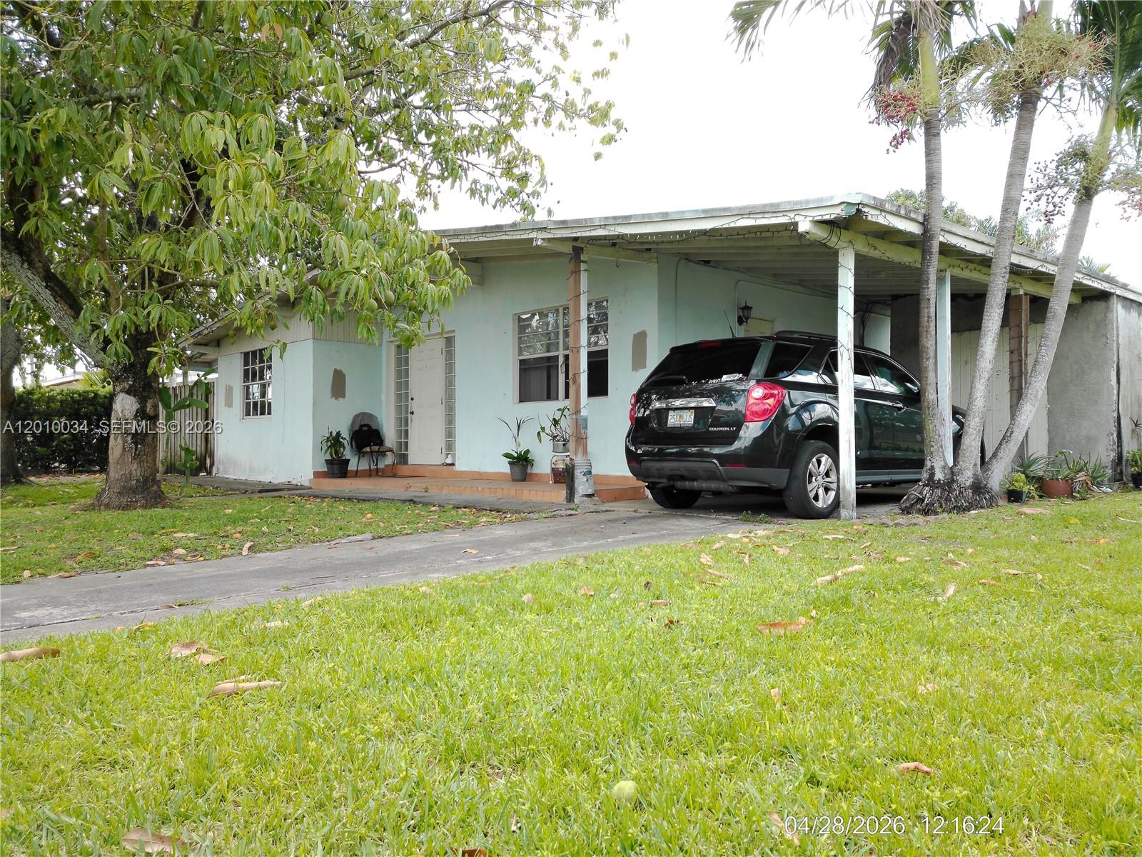 WESTWOOD LAKE - Residential