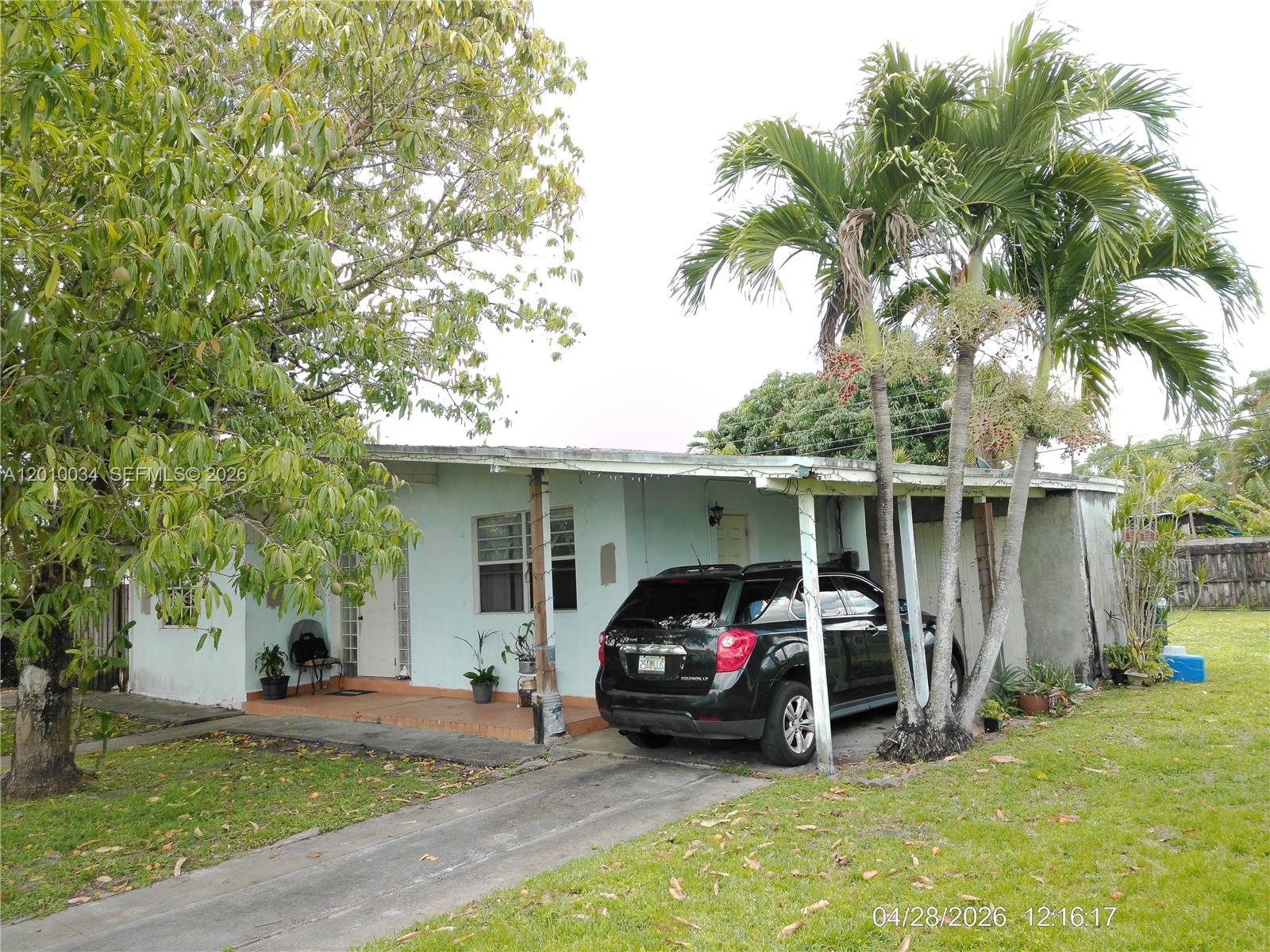 WESTWOOD LAKE - Residential