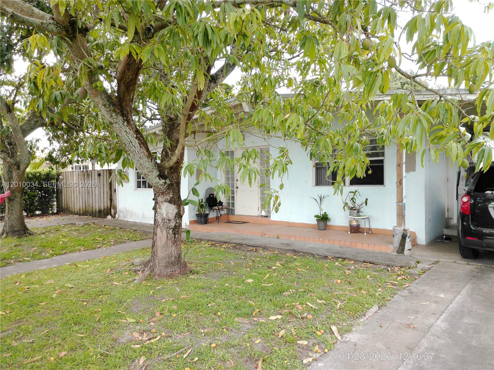 WESTWOOD LAKE - Residential