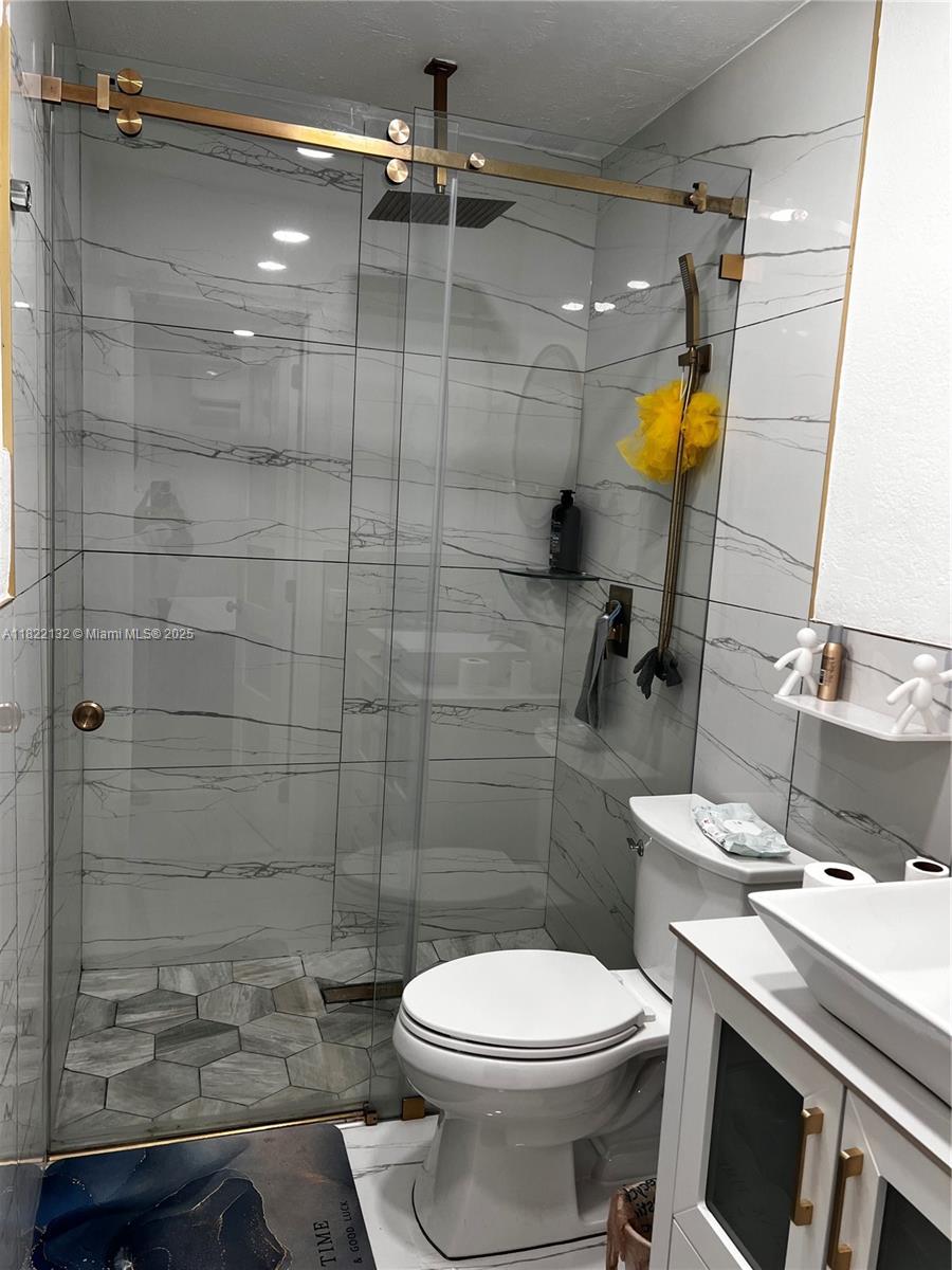 DRIFTWOOD ACRES NO 17 - Residential