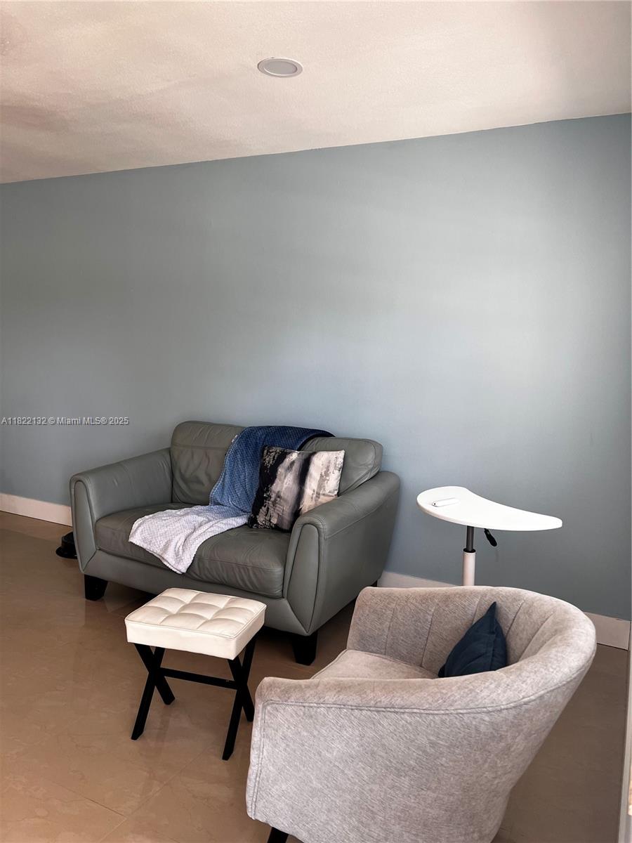 DRIFTWOOD ACRES NO 17 - Residential