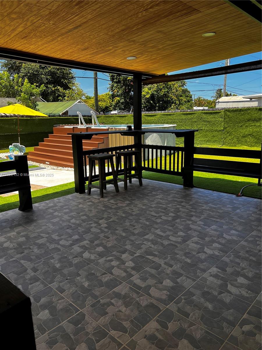 DRIFTWOOD ACRES NO 17 - Residential