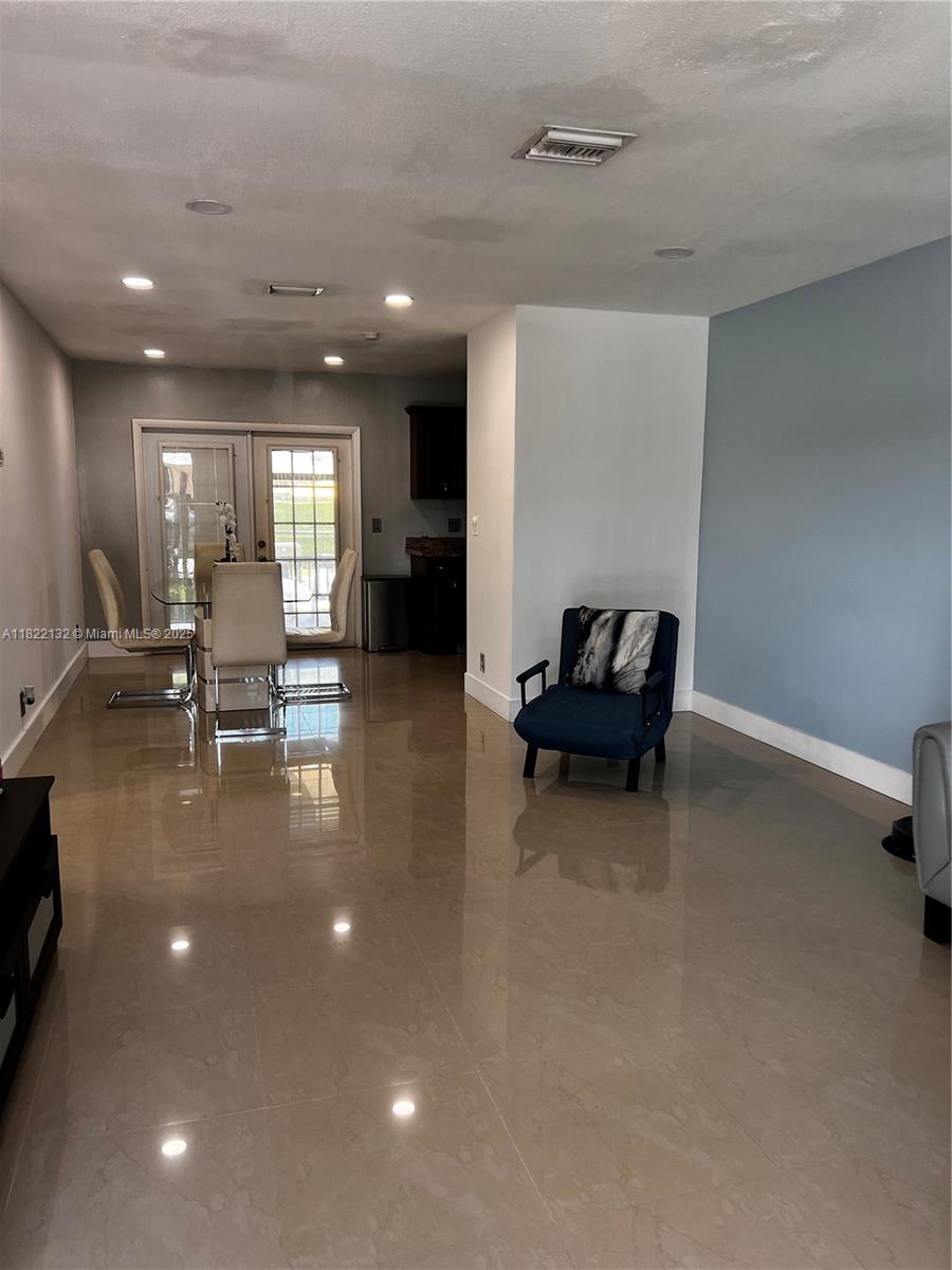 DRIFTWOOD ACRES NO 17 - Residential