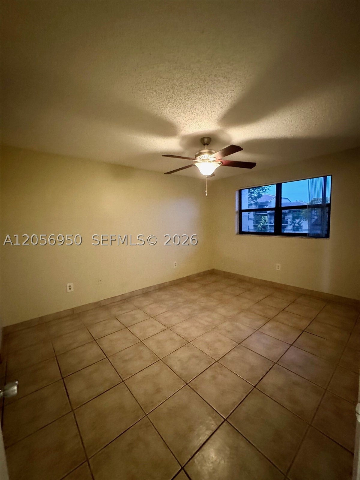 9945 Nob Hill Ct 9945, Sunrise FL 33351