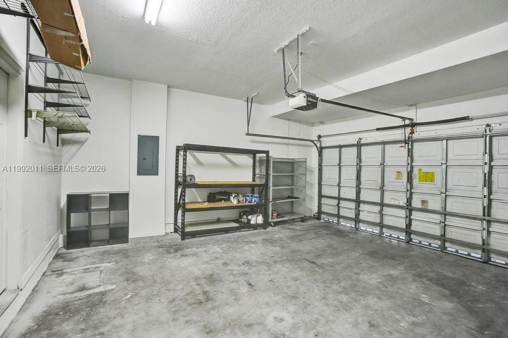 PEMBROKE ISLES 1 - Residential