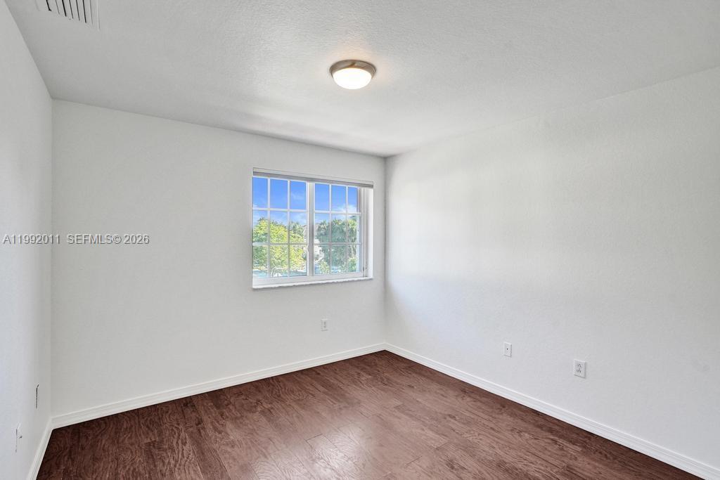 PEMBROKE ISLES 1 - Residential