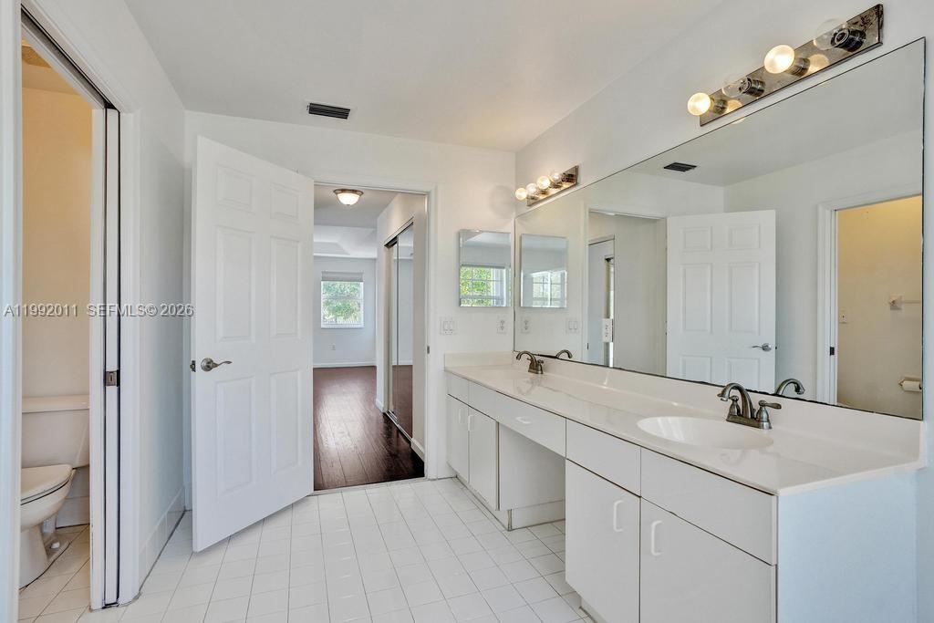 PEMBROKE ISLES 1 - Residential