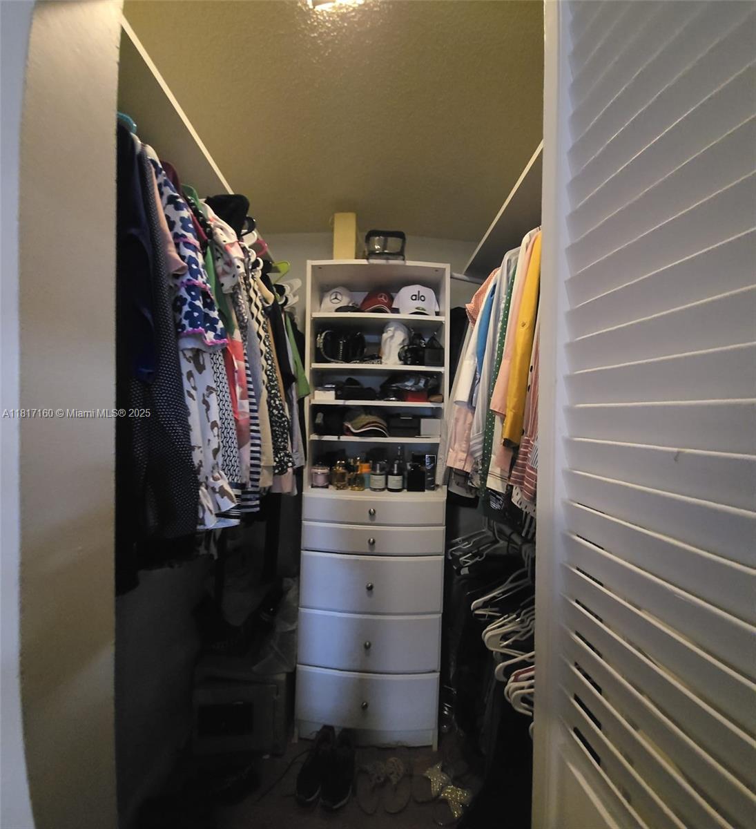 BENT TREE PARCEL SIX COND - Residential Lease