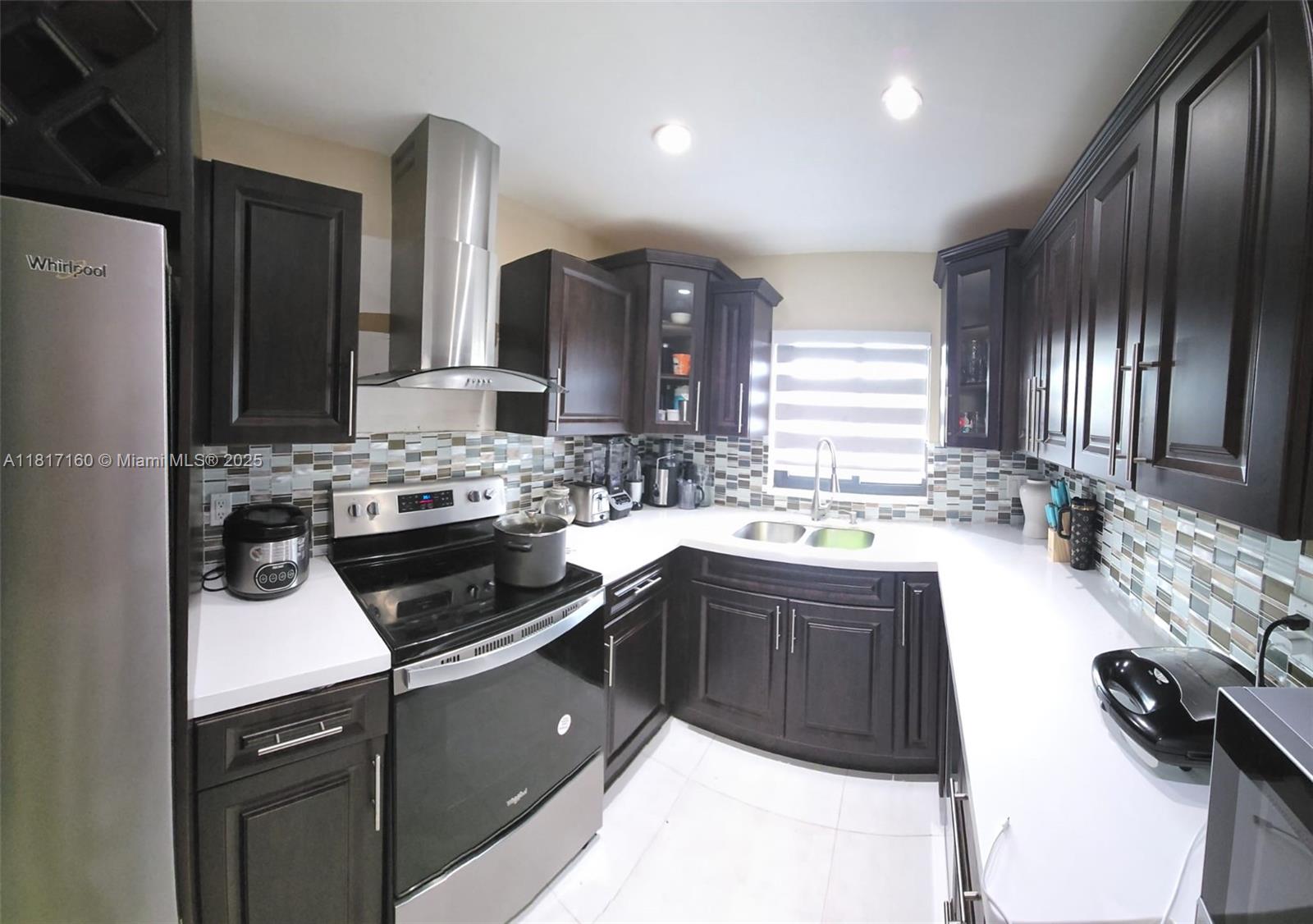 BENT TREE PARCEL SIX COND - Residential Lease