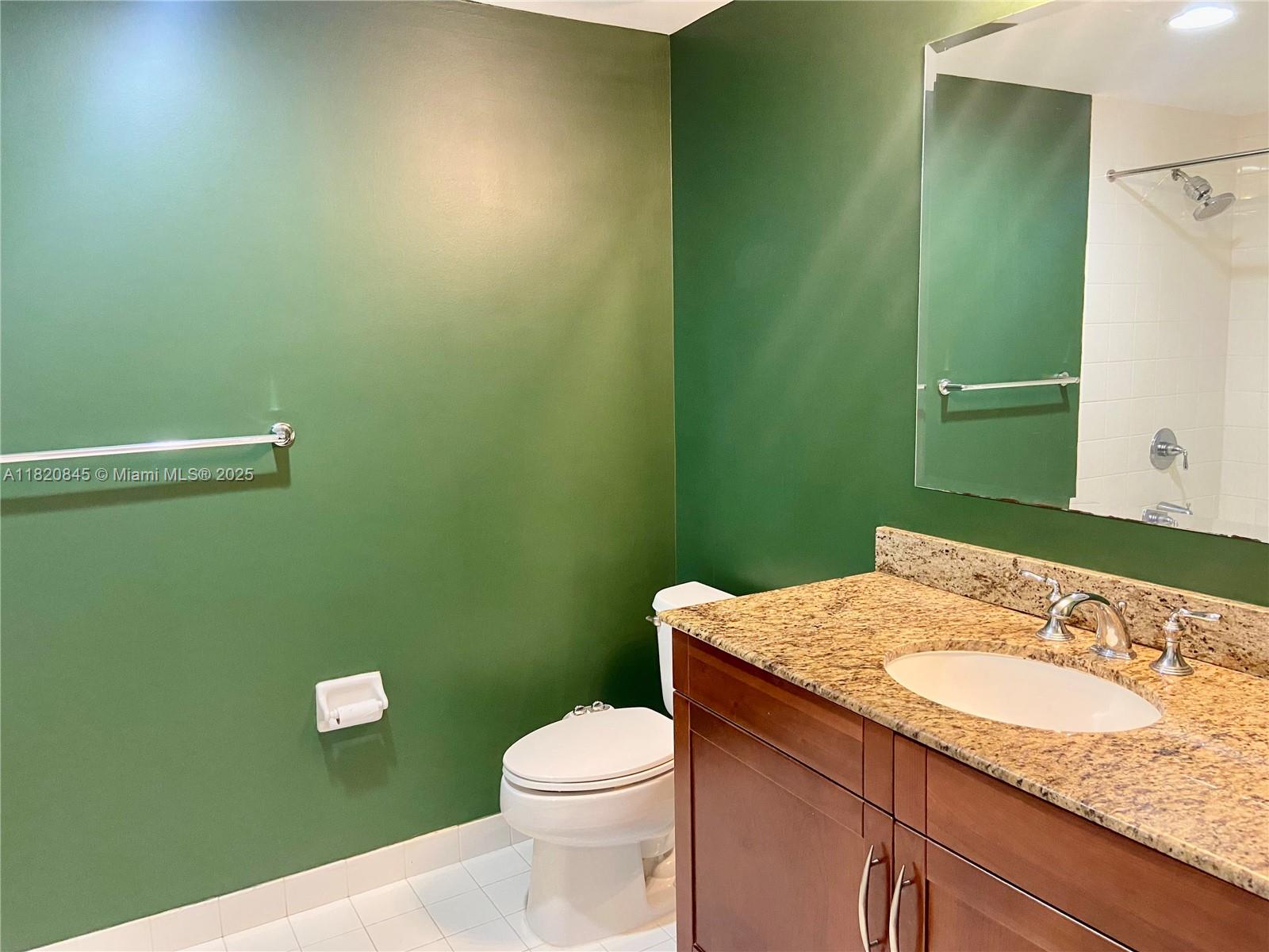 DOWNTOWN DADELAND CONDO N - Residential