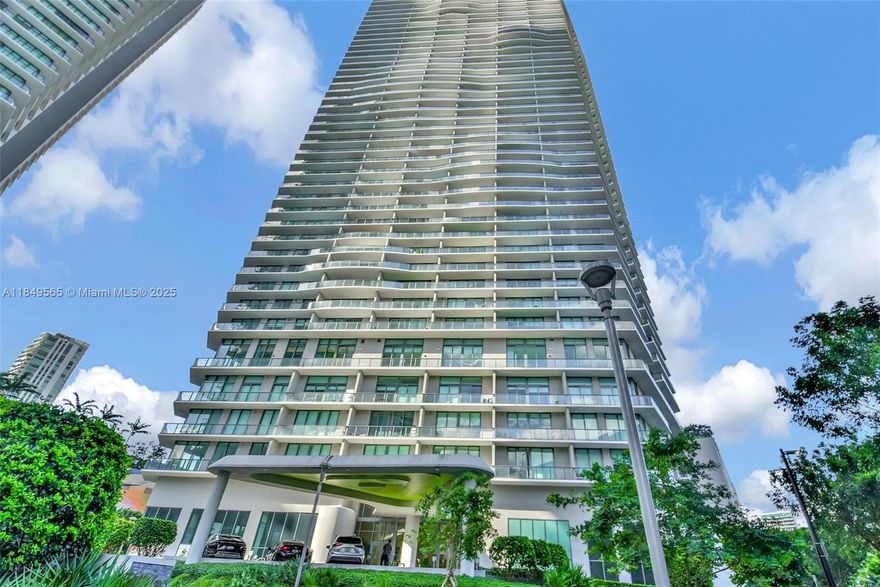 Beautiful 2 bedroom, 2 bath corner apartment with a den that can be used as a third bedroom, office or independent dining room.  This luxurious community Paraiso Bayview Condo is located in Edgewater. This exceptional location provides easy access to downtown Brickell, Miami International Airport, Wynwood, and the beaches. This spacious unit floods with a lot of natural light through the impact glass windows. Ceramic tiles throughout the unit, built-in closet and modern kitchen cabinetry.  Paraiso Bayview Condo has amazing amenities that include 2 pool areas on the 6th and 44th floor, barbecue areas, tennis courts, gym and spa, billiards, movie theater, children’s playroom, party room and lounge, 24 hour security valet parking and more!