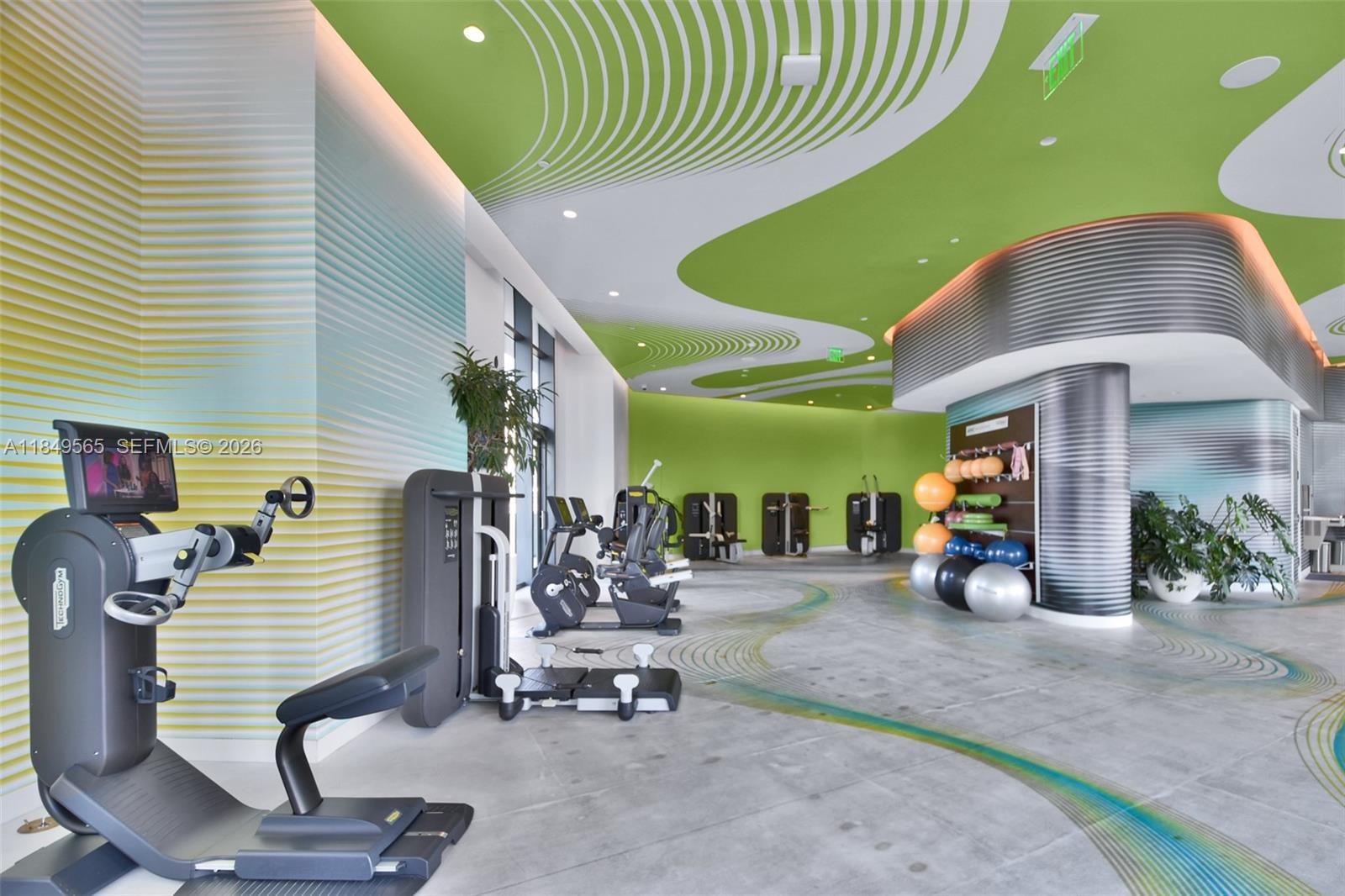 PARAISO BAYVIEWS - Residential