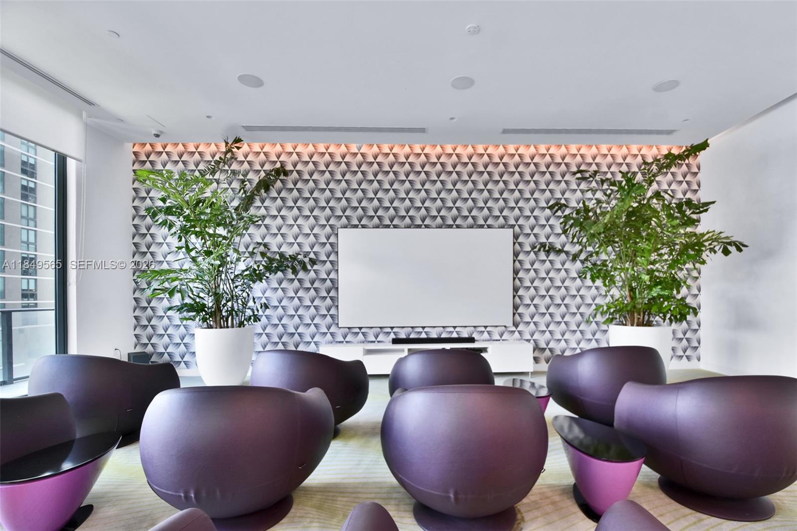 PARAISO BAYVIEWS - Residential