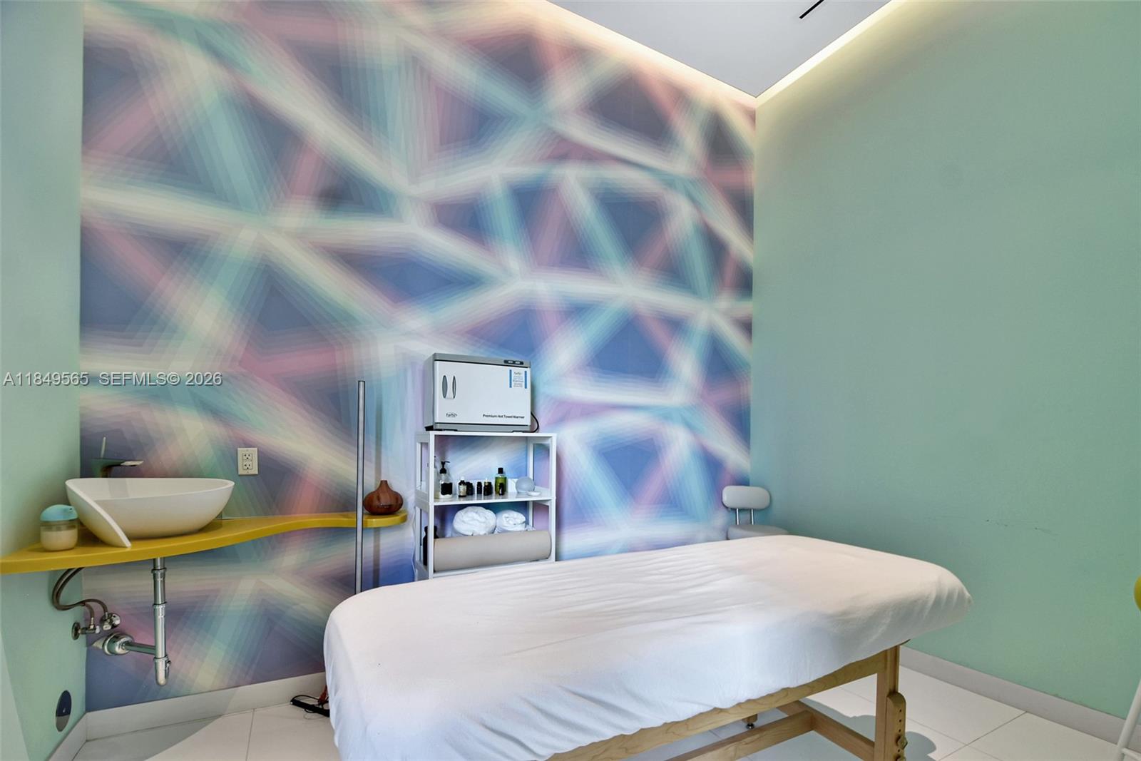 PARAISO BAYVIEWS - Residential