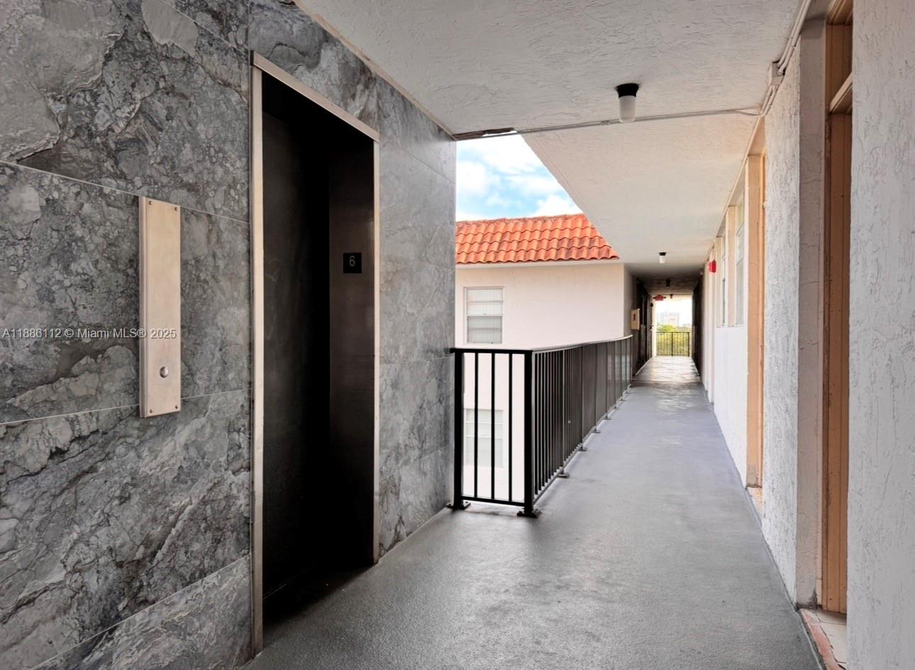 12590 CORONADO TOWERS CON - Residential Lease