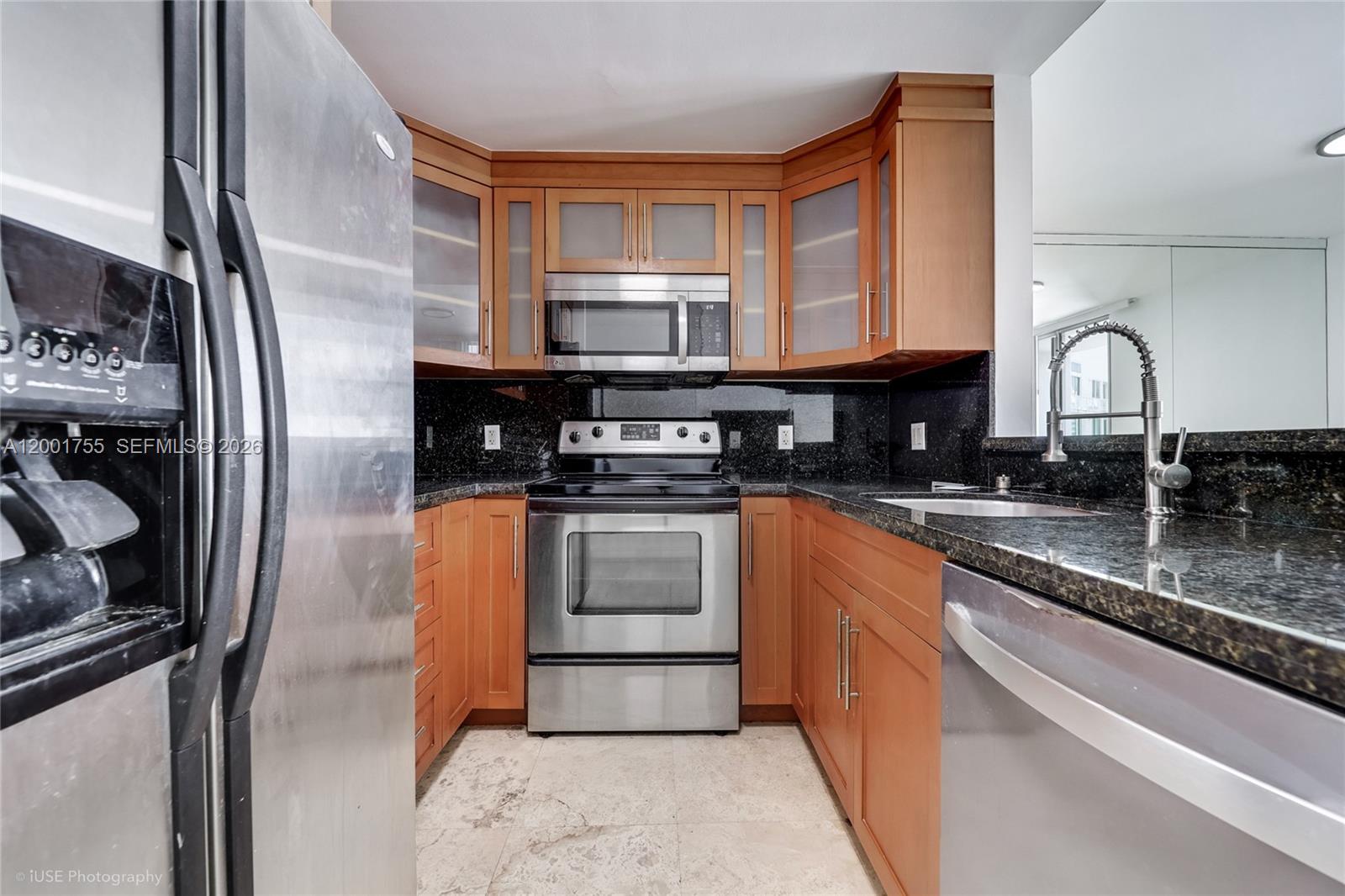 FORTUNE HOUSE CONDO - Residential Lease