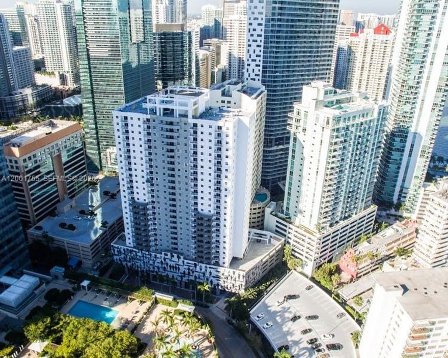 Excellent opportunity 1 BEDROOM/1 BATHROOM unit in Brickell. Fortune House Condo is a full-service building with BBQ Area, Gym, Sauna, Jacuzzi, Heated Pool, On-site Bar-Restaurant and Valet parking, 24 hours front desk staff and security. Building is located less than a block from public transportation (Metromover, Trolley Bus). UNIT VACANT BY APPOINTMENT ONLY. SEE SHOWING ASSIST.  24-hour appointment required in advance.
Please note: This property is also listed for sale. Whichever transaction is completed first — rental or sale — the other listing will be canceled immediately.