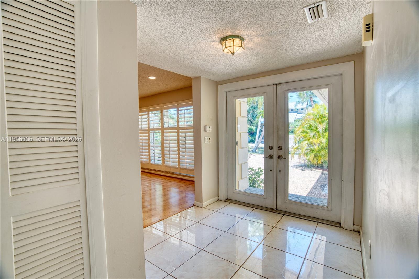 PALM ROW - Residential