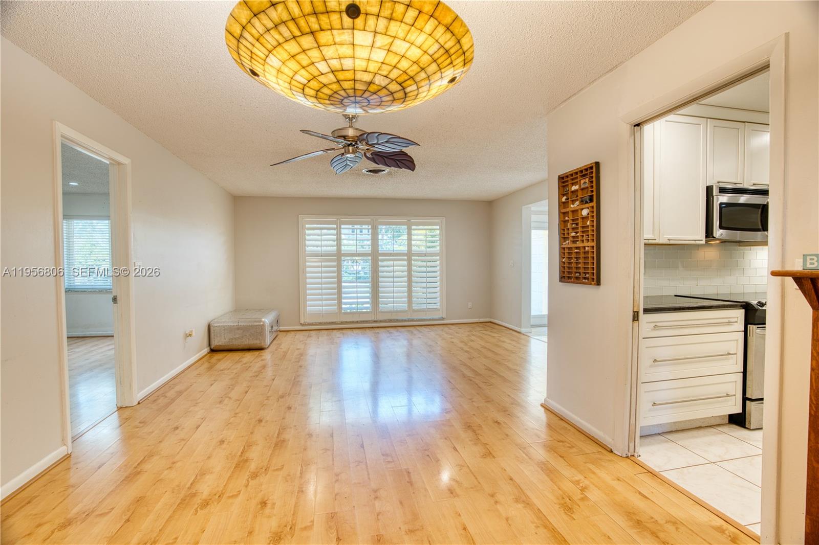 PALM ROW - Residential