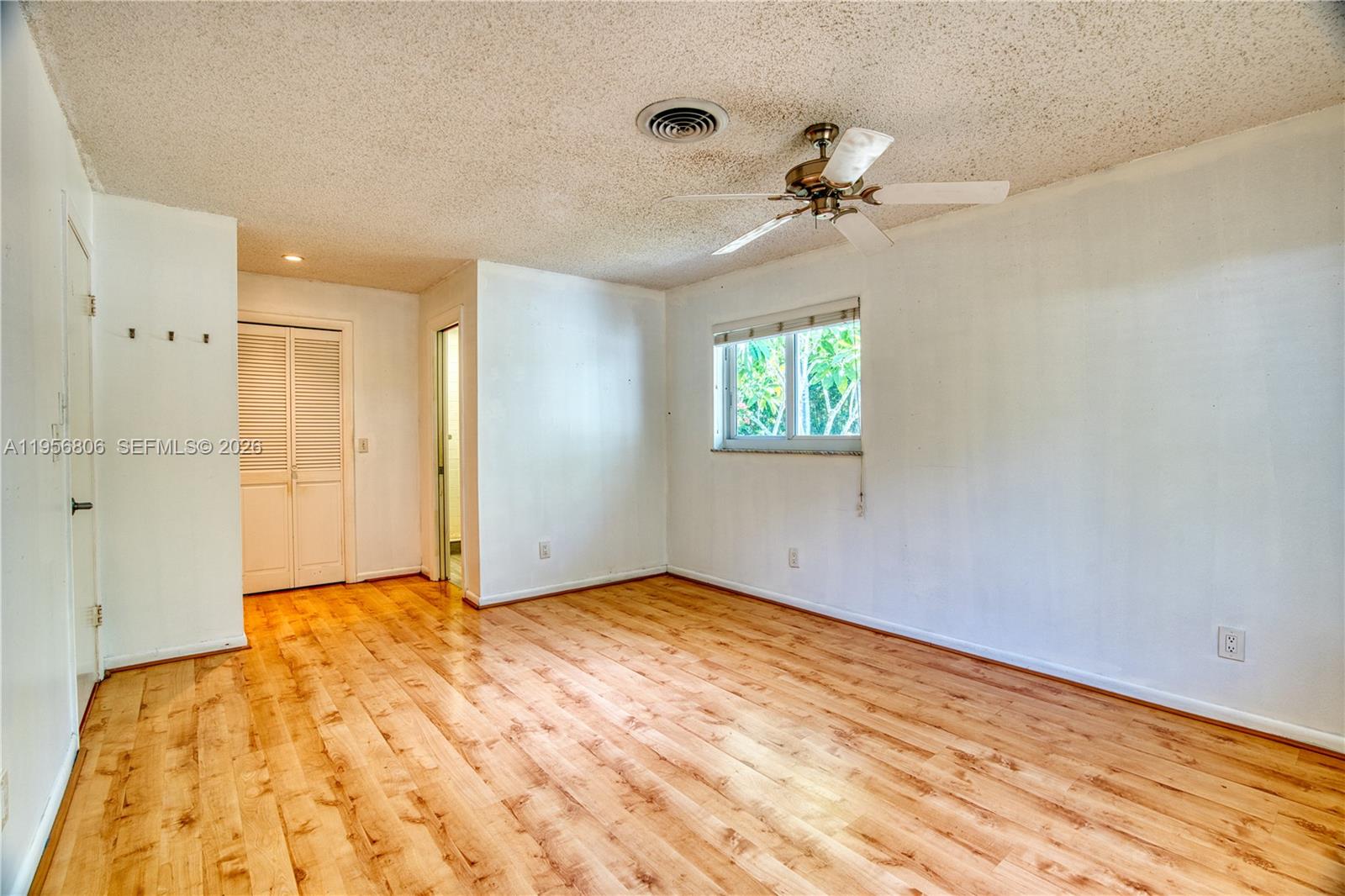 PALM ROW - Residential