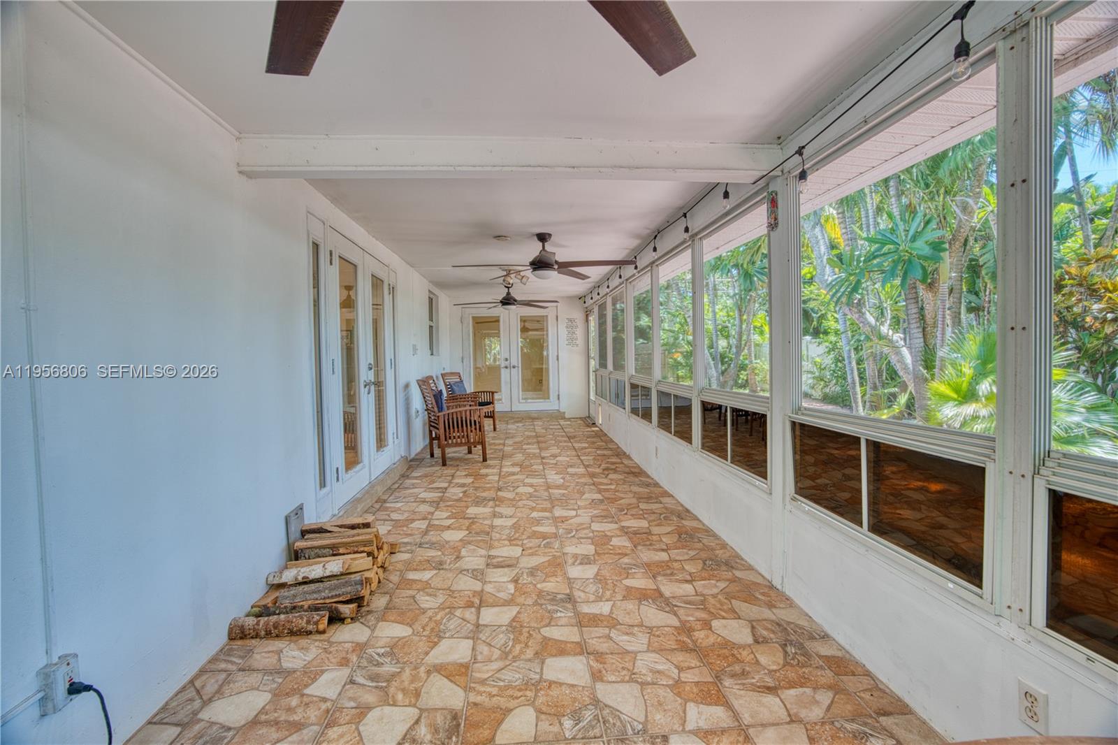 PALM ROW - Residential