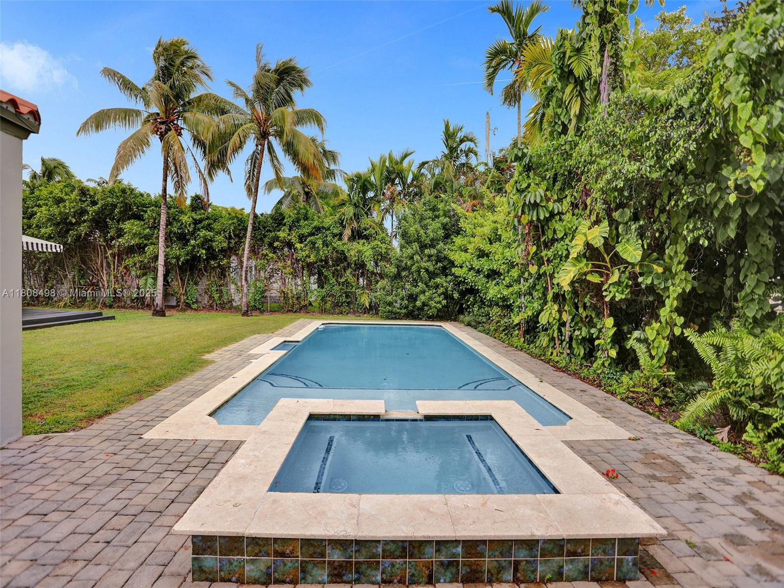 638 Madeira Ave