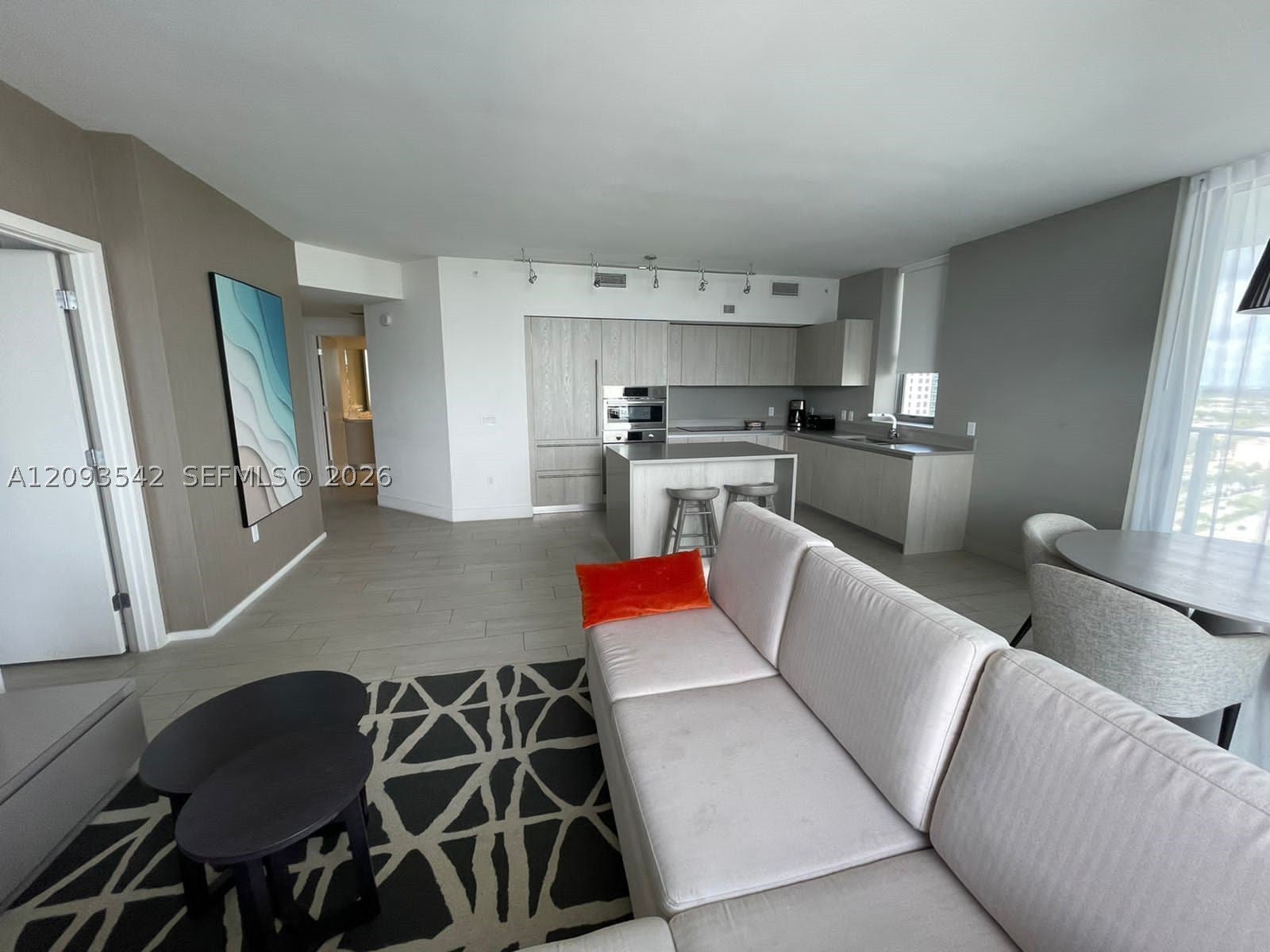 4010 S Ocean Dr R1902