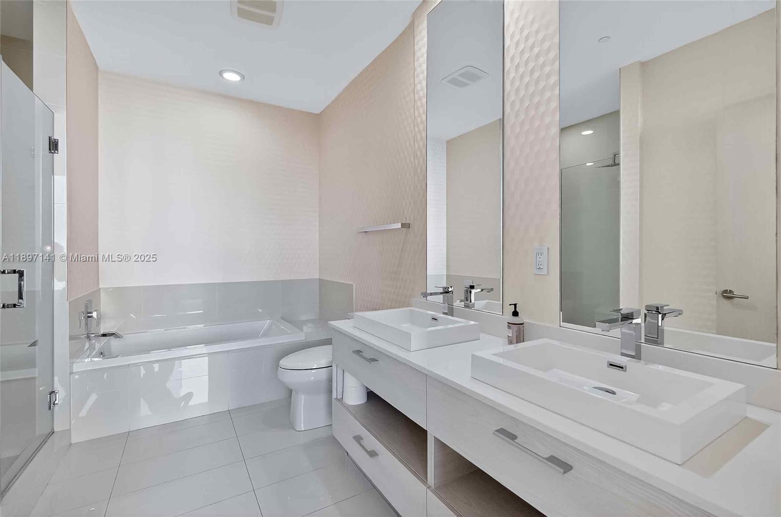 BRICKELL HEIGHTS WEST CON - Residential Lease