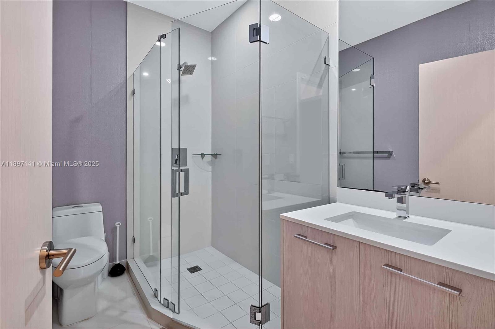 BRICKELL HEIGHTS WEST CON - Residential Lease