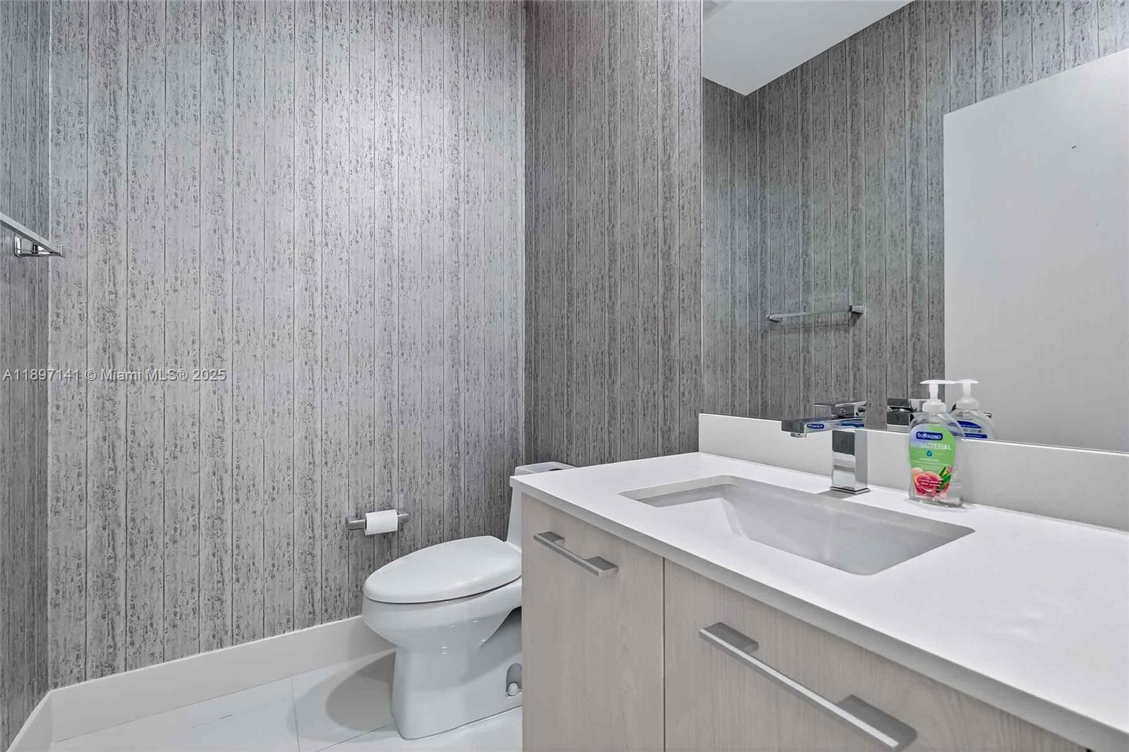 BRICKELL HEIGHTS WEST CON - Residential Lease