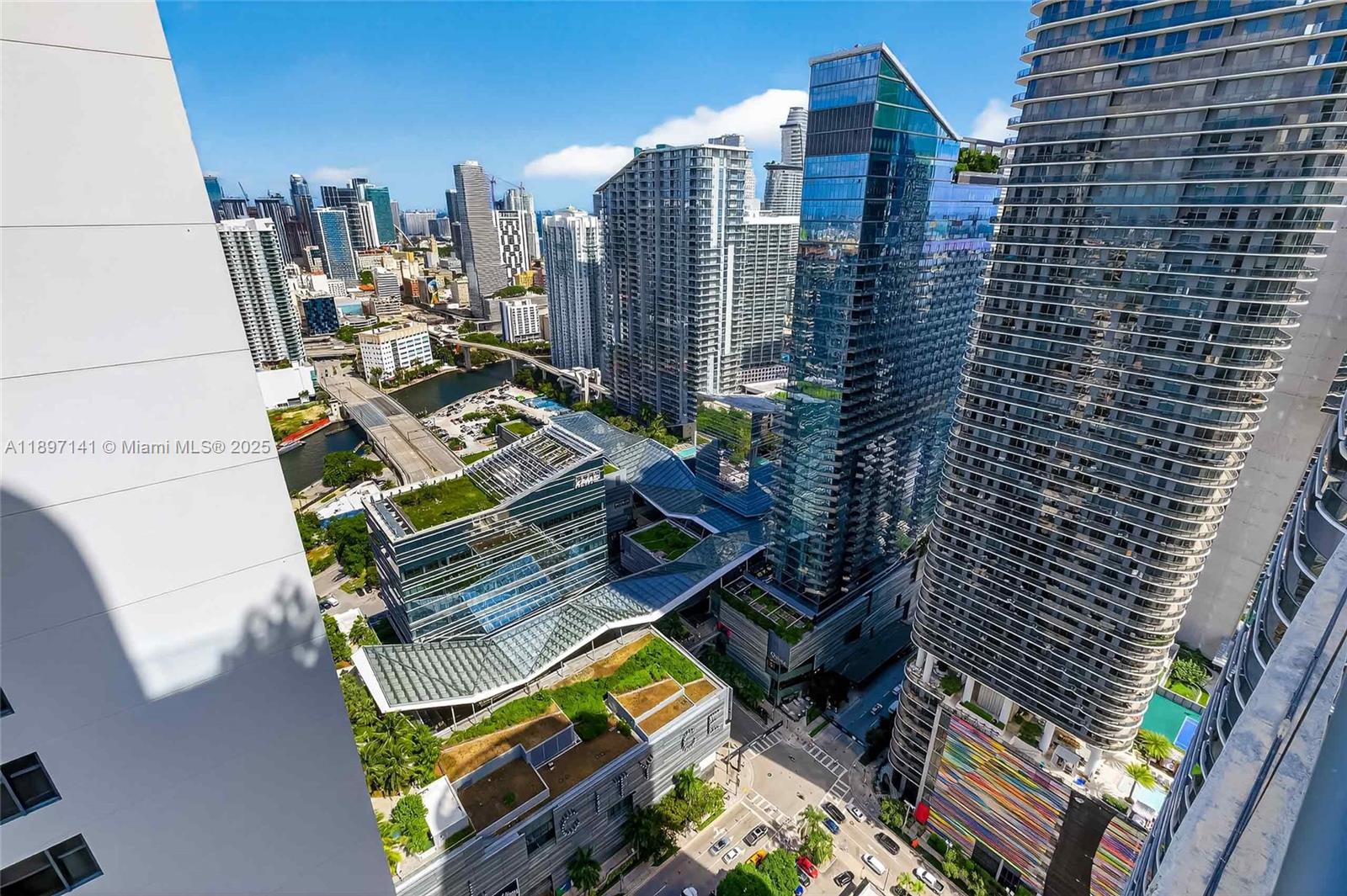 BRICKELL HEIGHTS WEST CON - Residential Lease