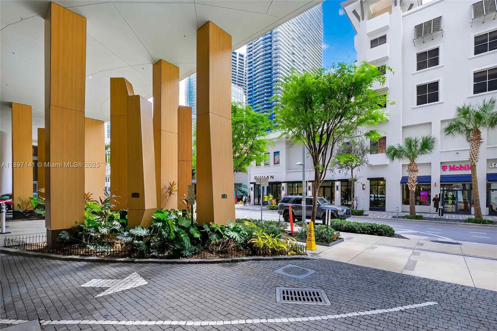 BRICKELL HEIGHTS WEST CON - Residential Lease