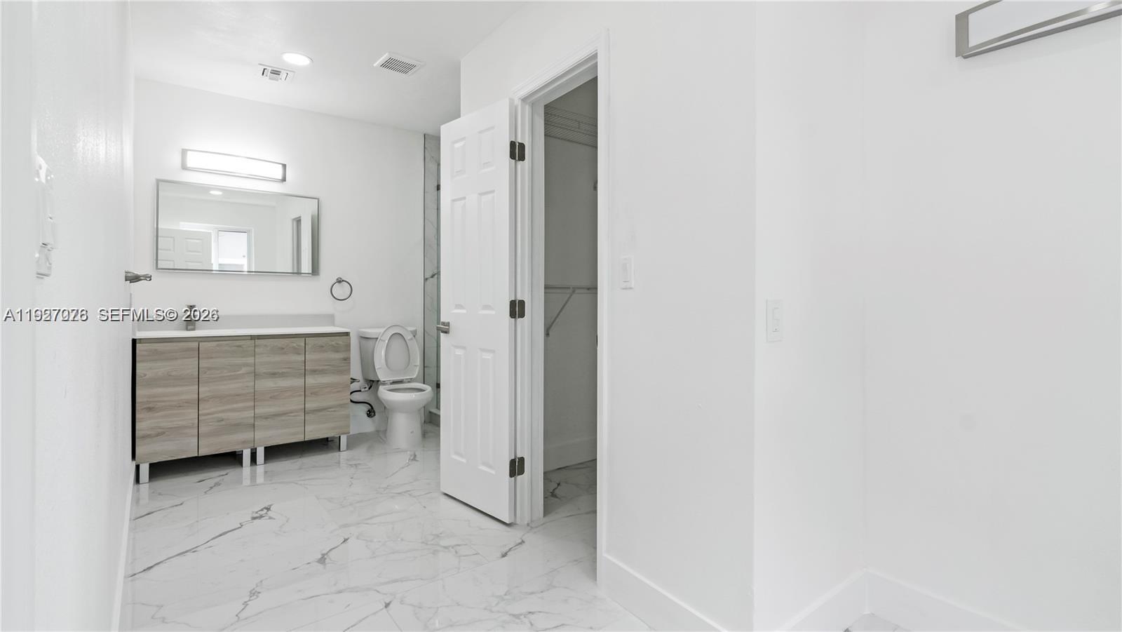 BELL GARDENS - Residential