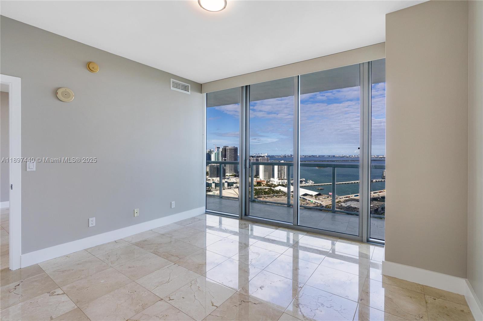 MARINABLUE CONDO - Residential Lease