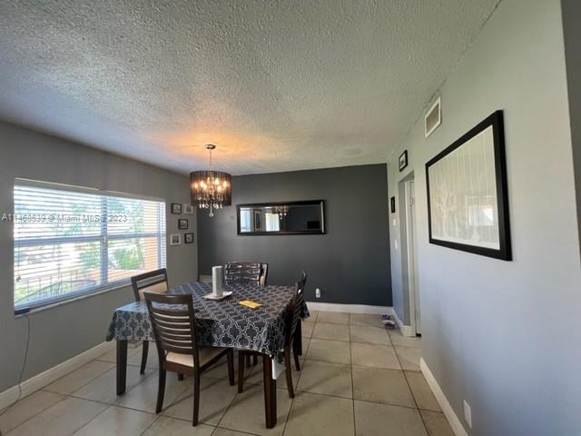 VENETIAN GARDENS AT COUNT - Residential