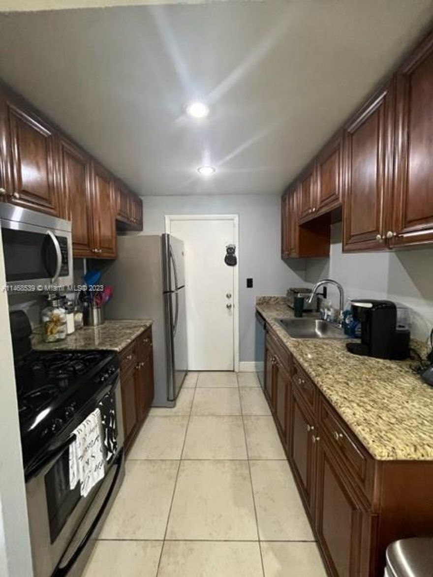 Bring your CA$H buyers now, it will not last at this price. Do not miss this opportunity, lowest priced two bedrooms, two and a half bathrooms unit in Venetia Gardens. LOOKING FOR A CA$H OFFER!!! Bring the Highest and Best offer and we will make the deal happen.  Great deal for investors, rents easily at over $ 2,400.00 a month. Private balcony, full size washer and dryer inside the unit. Granite kitchen countertops over wooden cabinets. Exceptionally clean unit. The owner is relocating to Central Florida for career purposes.