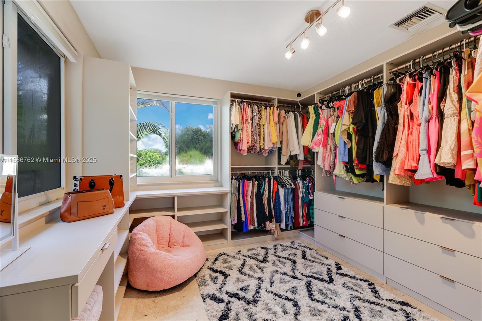 CORAL GABLES GRANADA SEC - Residential